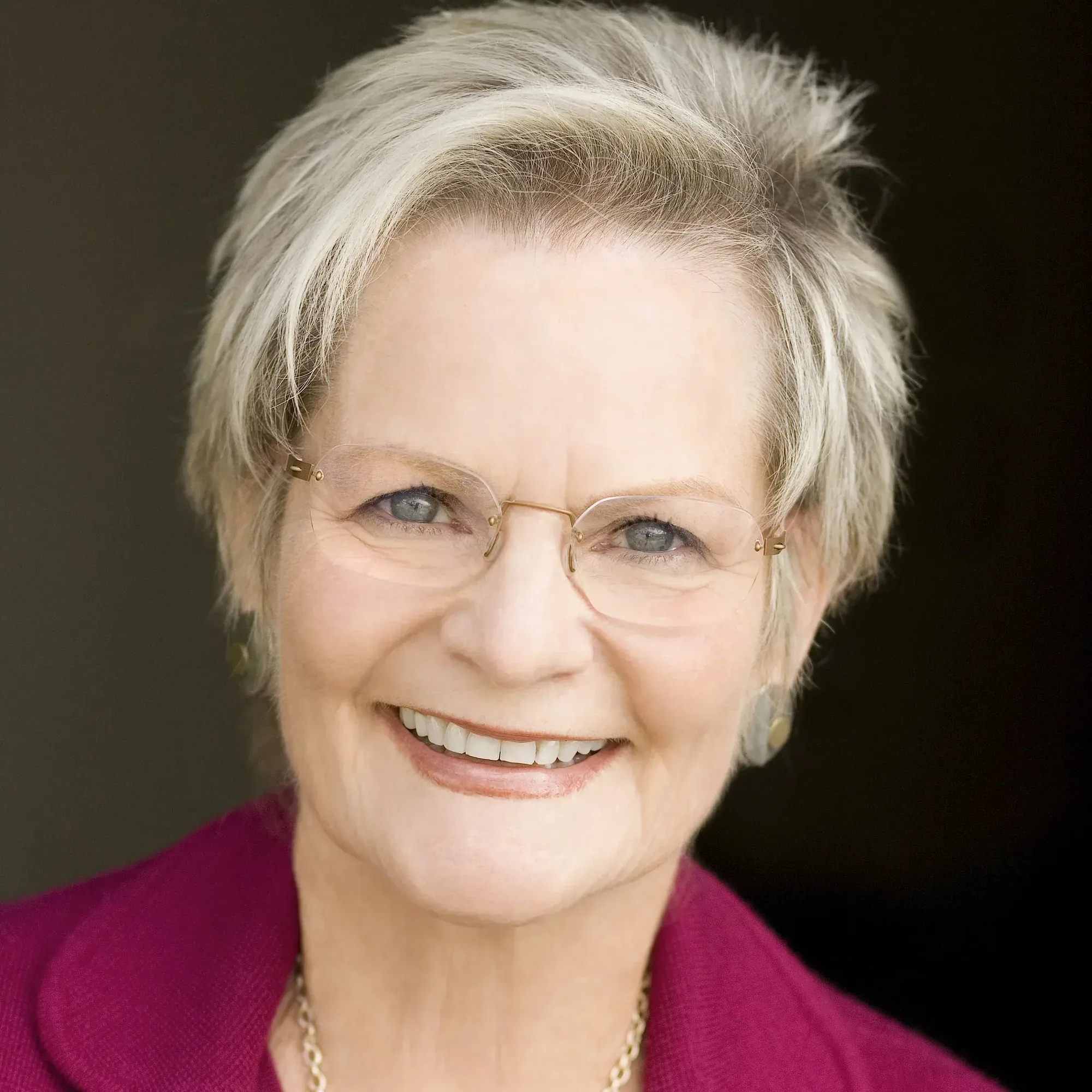 Sara geber headshot
