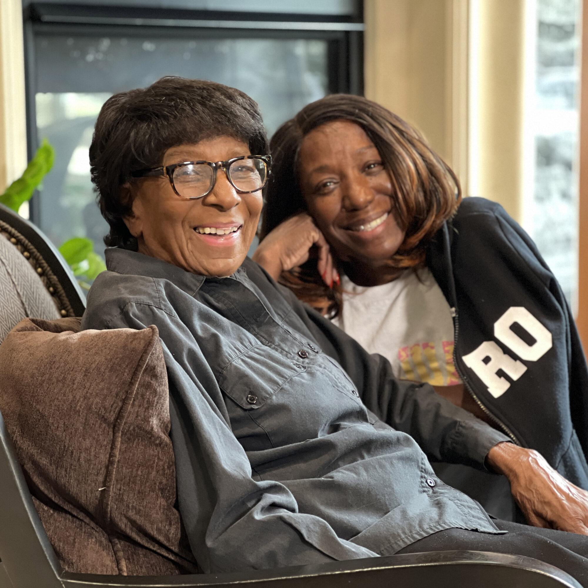 Sv mother daughter 4491
